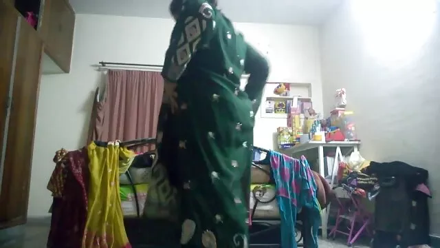 Đưa phim xex nhat ban moi nhat họ đến cây.